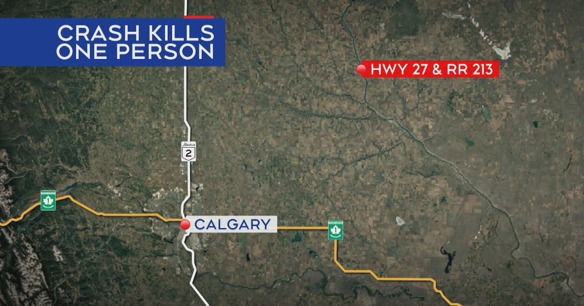 1 dead in apparent rollover crash west of Morrin: RCMP