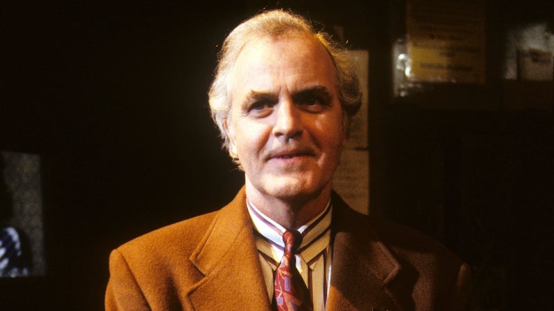Man charged with murder in stabbing of actor James Handy, who was his mother’s boyfriend