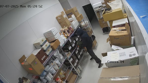 Thieves break into Richmond bakery, only to return 40 minutes later for a second helping