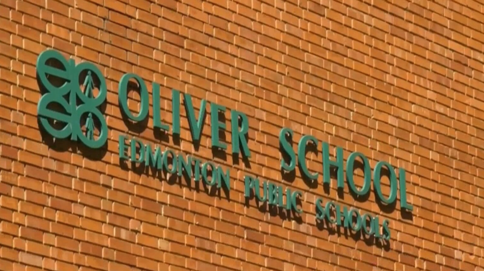 Edmonton Public Schools renames Oliver School