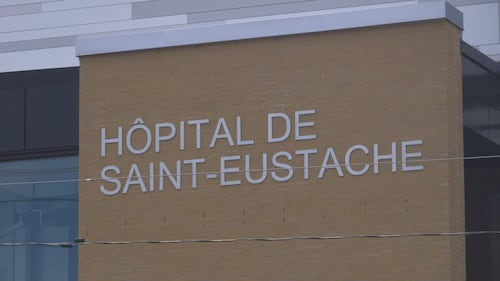 Quebec hospital temporarily closes its maternity unit amid shortages, one of several across province