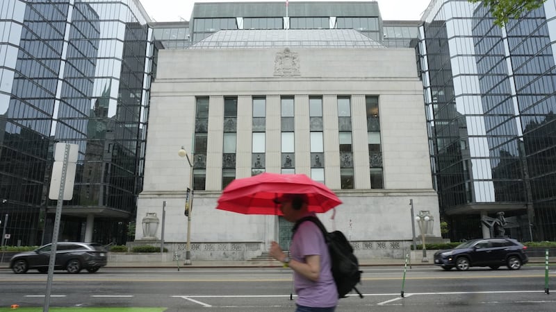 Turbulent month of economic data leaves Bank of Canada right back where it started