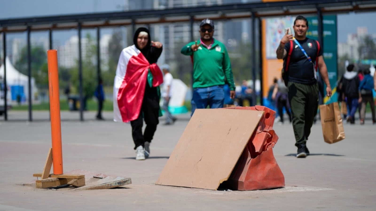 Pan American Games start in disarray with cleaners still working around ...