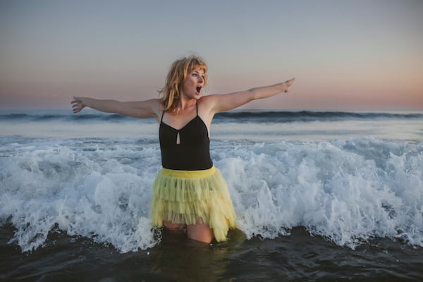 Jenn Grant pays homage to her late mother on ‘Queen of the Strait’