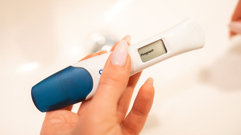 Certain actions in early pregnancy may raise risk of miscarriage, large-scale study finds