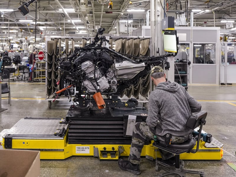 Quebec-made vehicles facing the impact of U.S. tariffs