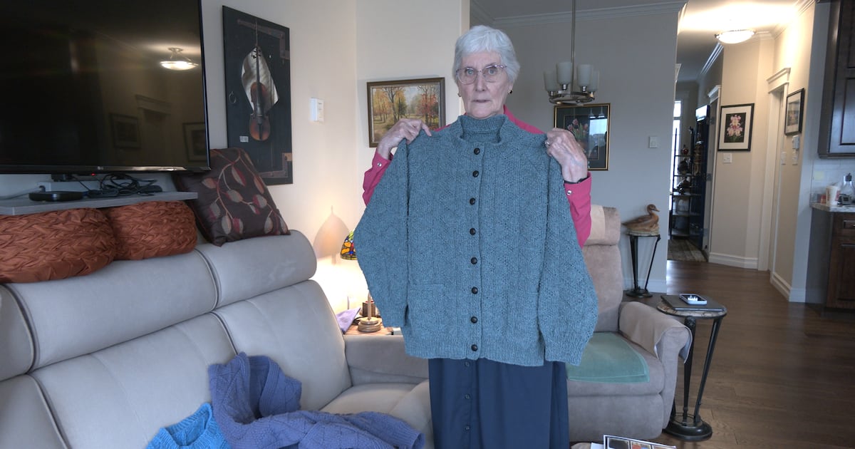 Dank einer Netflix-Serie hat diese Strickerin aus Neufundland ...