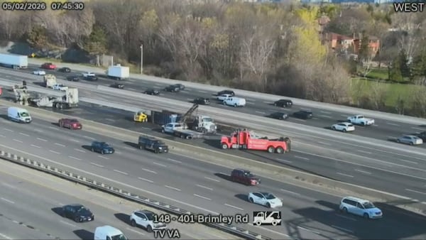 Highway 401 westbound express lanes in Scarborough reopen after fiery crash