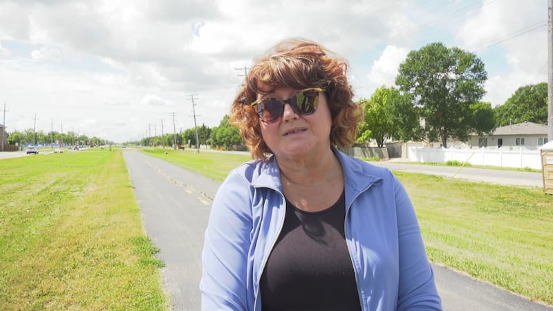 North Kildonan couple asks city for pathway safety after being hit twice by cyclists