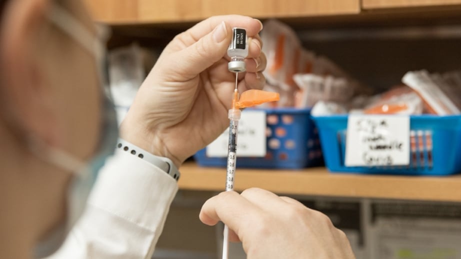N.S. news: Spring COVID-19 vaccine appointments now open