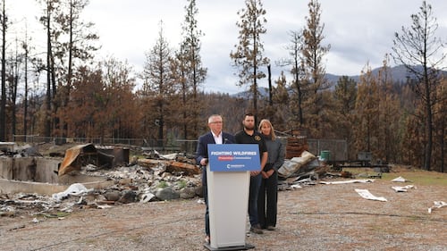B.C. NDP, Conservative leaders campaign in the Okanagan