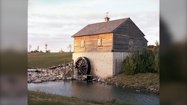 Winnipeg landmark closing due to safety concerns
