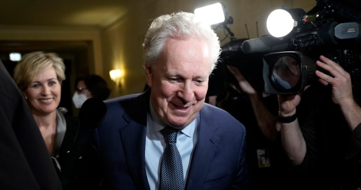 Jean Charest launches Conservative leadership bid in Calgary