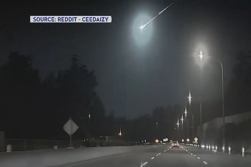 ‘It was a little surreal’: Meteor lights up the sky over Vancouver Island