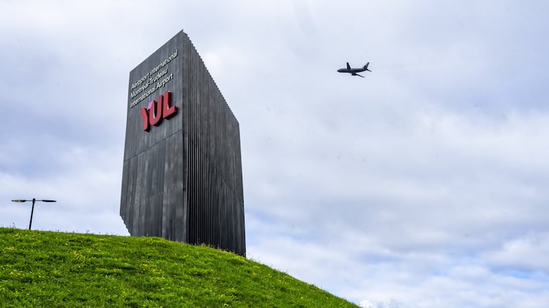 Carney aims to open Canada’s largest airports to private investment