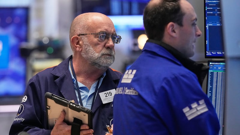 More swings for AI stocks drag Wall Street back on the roller coaster