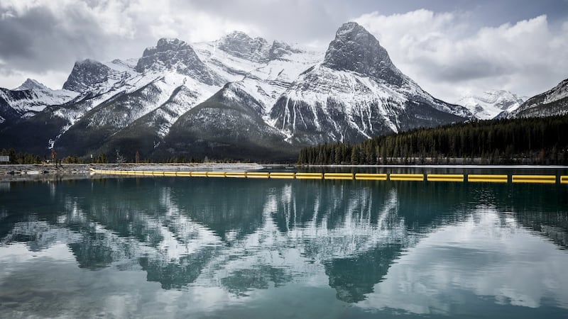 Woman dies after falling a ‘couple hundred metres’ in Alberta Rockies: RCMP