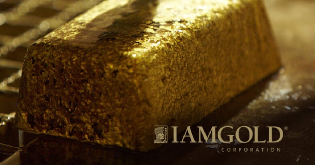 Iowa Gold IAMGOLD pours its first gold bar in northern Ont.