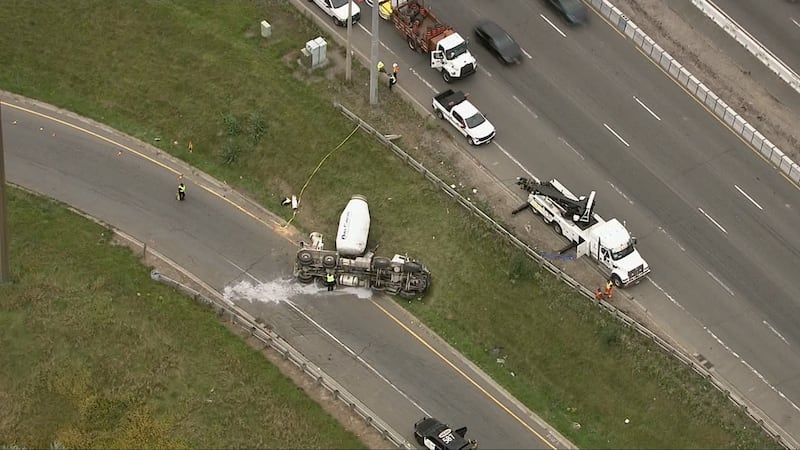 One person dead after cement truck rolled over on Hwy. 401 in Scarborough