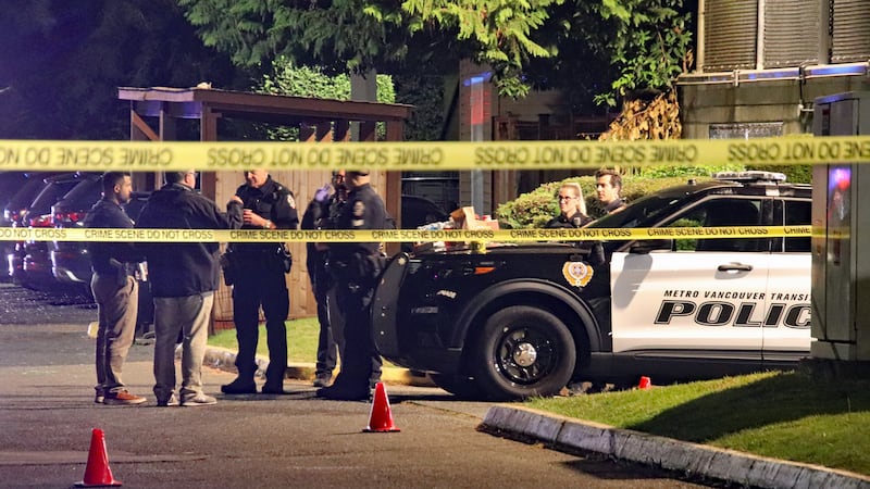 2 men dead after shooting in underground parkade in Surrey, B.C.