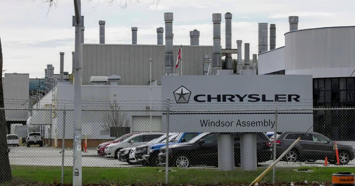 Note Assembly Windsor Windsor Assembly Plant workers back on the job