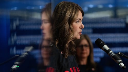 Alberta’s Smith shrugging off UCP backbencher’s condemnation of MOU with Ottawa
