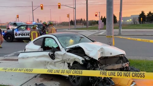 Two people sent to hospital after crash in Woodbridge