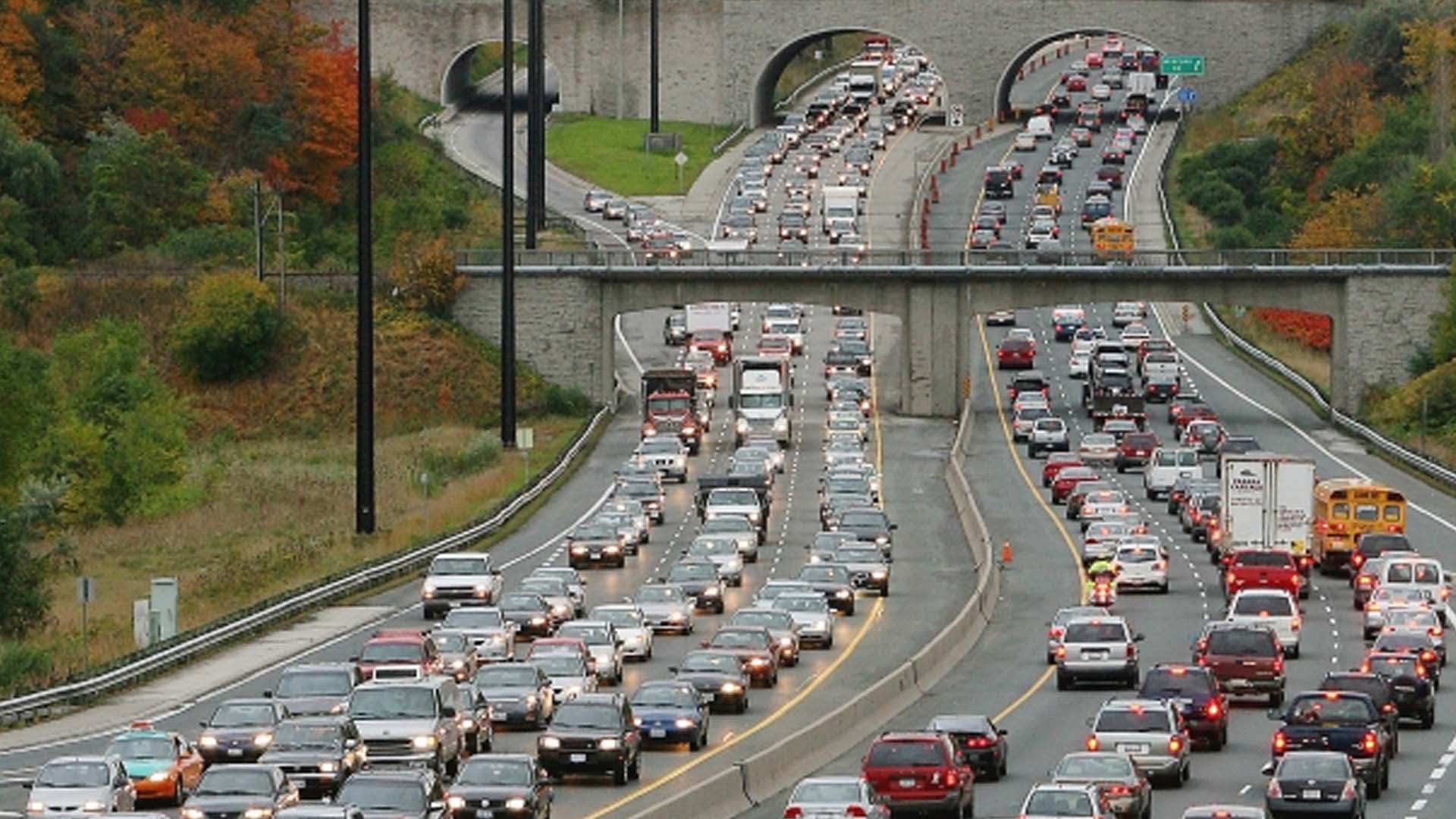 ‘It’s a nightmare’: Drivers have to reroute their weekend plans due to DVP