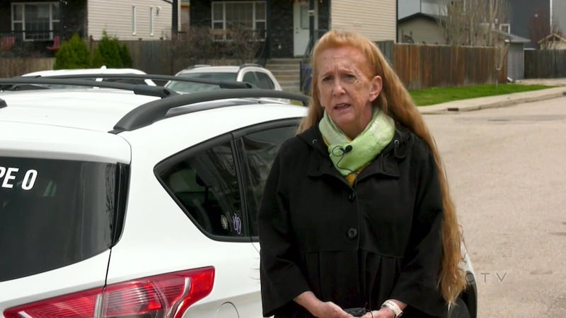 64-year-old Sask. woman uses car to plead for kidney donation