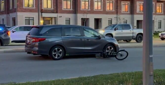Richmond Hill crash involving a cyclist leaves woman and child in hospital