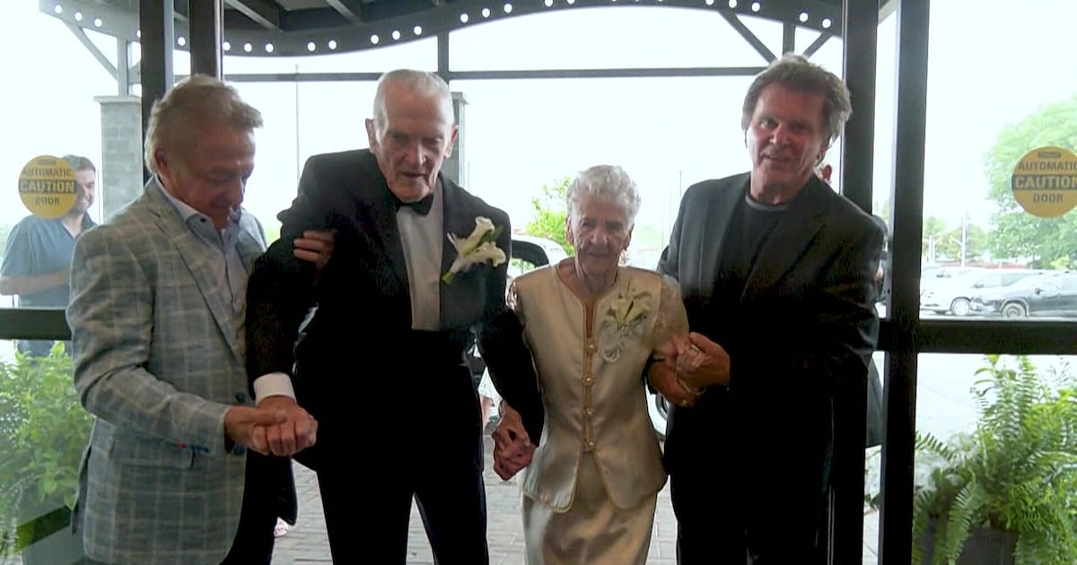 Timmins couple celebrates 80th wedding anniversary - CTV News