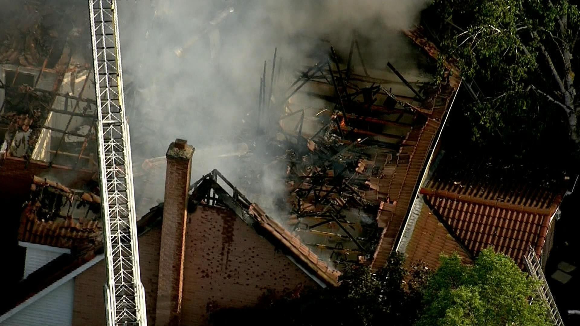 Three dead in hospital after weekend fire at Markham home