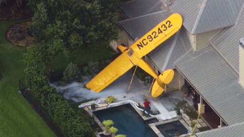 Plane lands on top of Texas home, pilot hospitalized