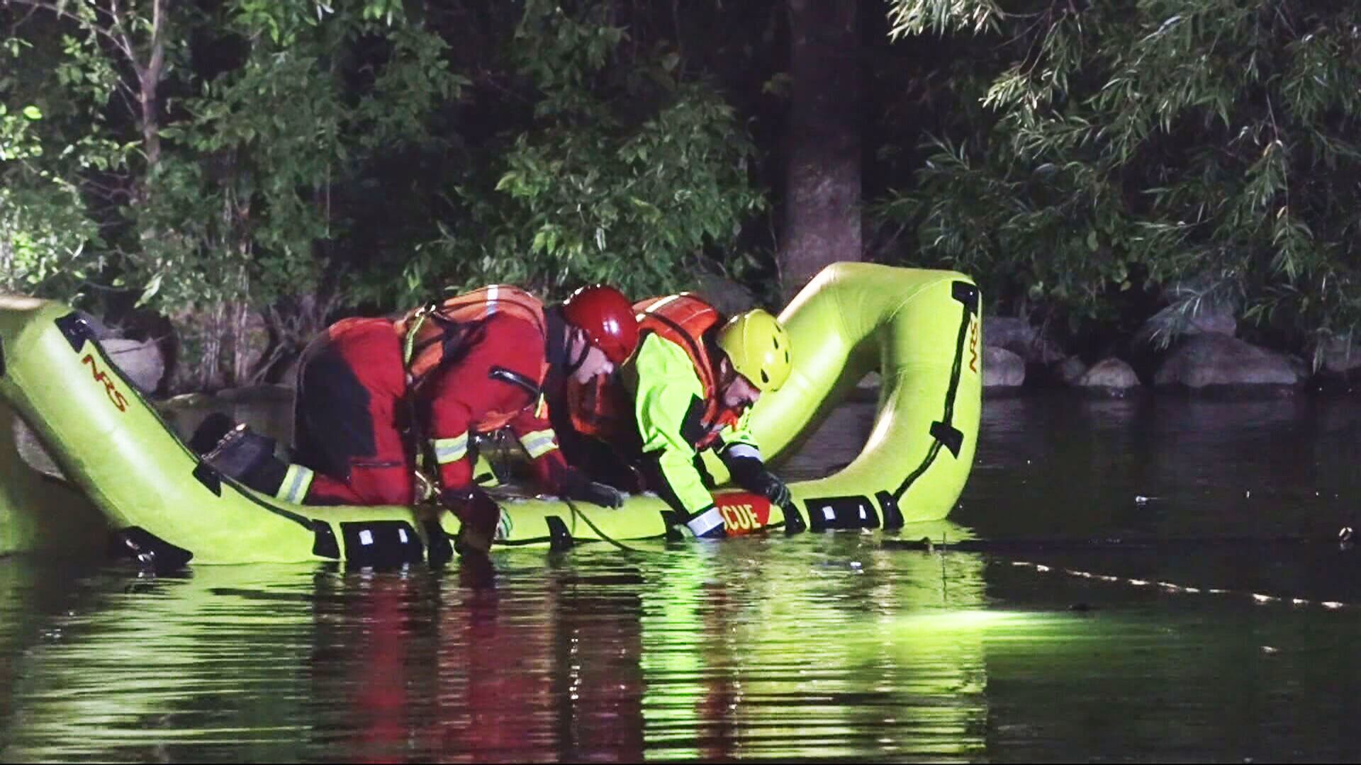 Suspected stolen truck found submerged in Lake Ontario