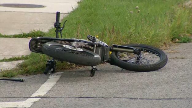Cyclist hospitalized after crash with SUV on Lloydminster Crescent