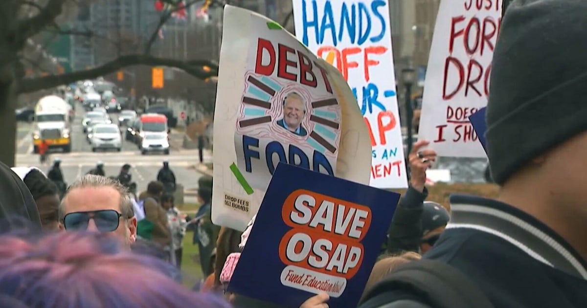 Ottawa students stuck in OSAP limbo - CTV News