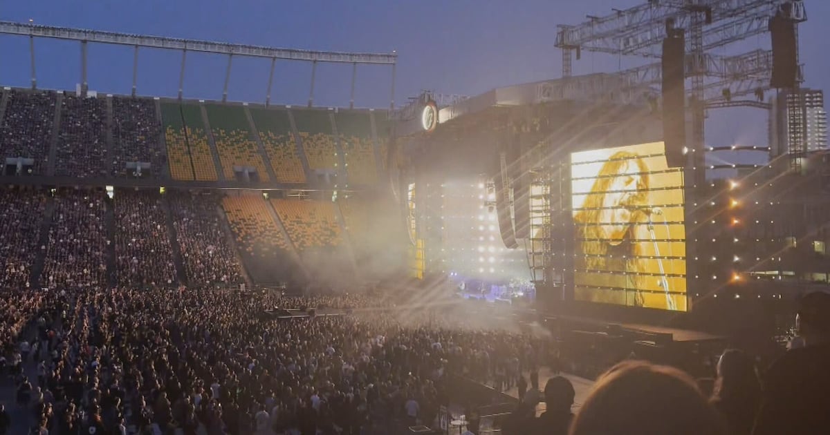 Foo Fighters rock Commonwealth Stadium - CTV News