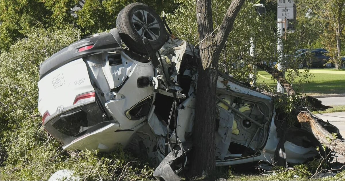 Cars sustain severe damage in major weekend crash - CTV News
