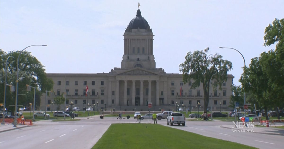 Manitoba deficit now at $832 million - CTV News