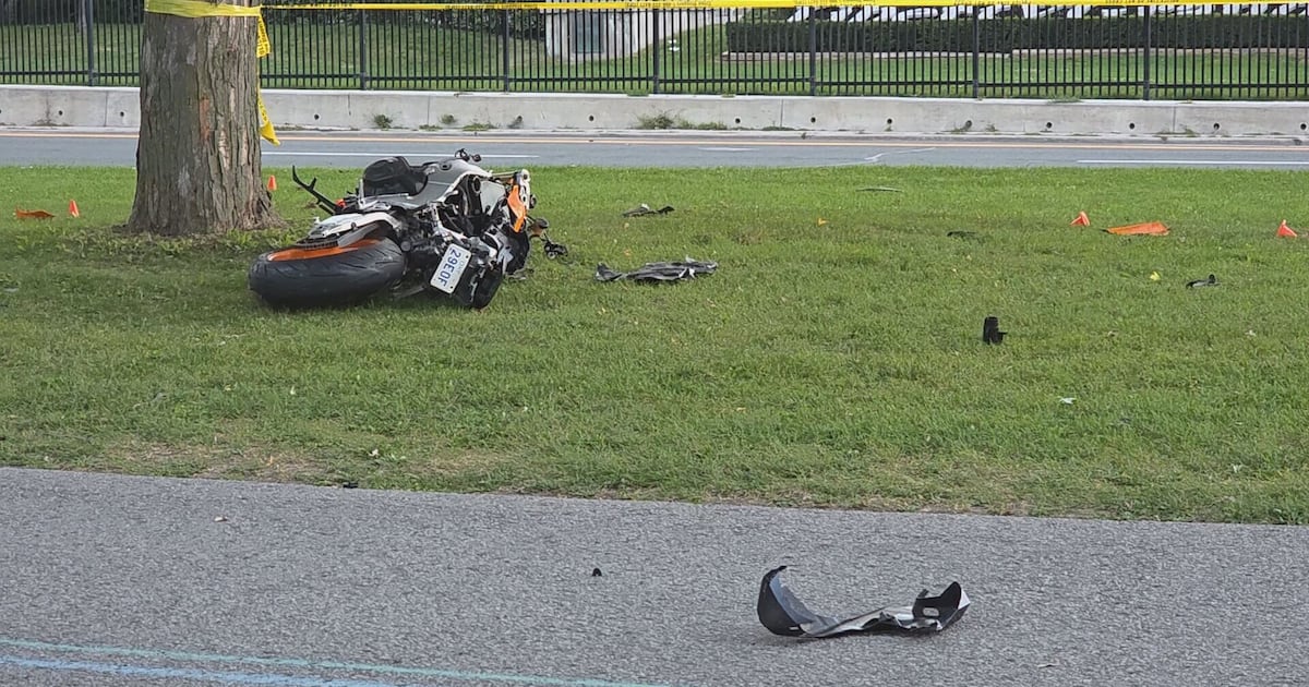 Man in his 30s killed in motorcycle crash in Toronto - CTV News