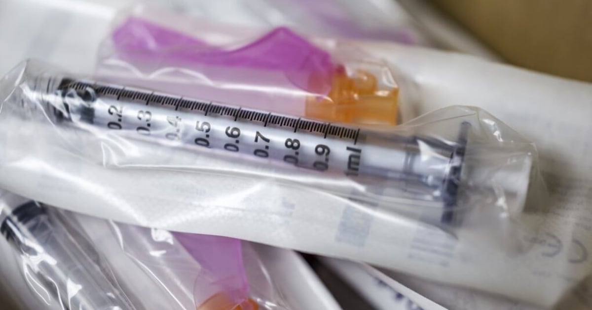 Flu and COVID-19 vaccines available for some groups - CTV News