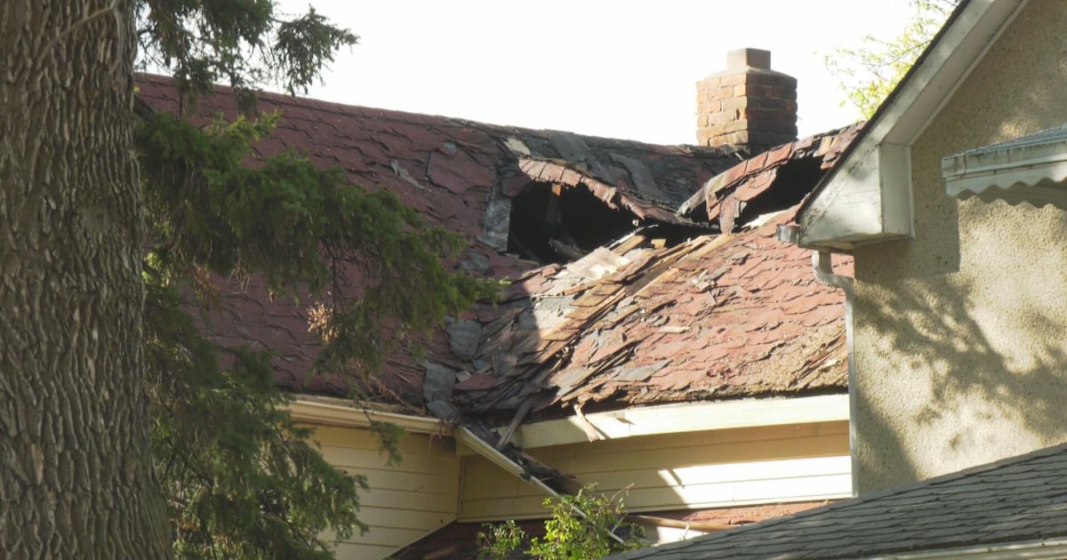 Fire damages two houses - CTV News