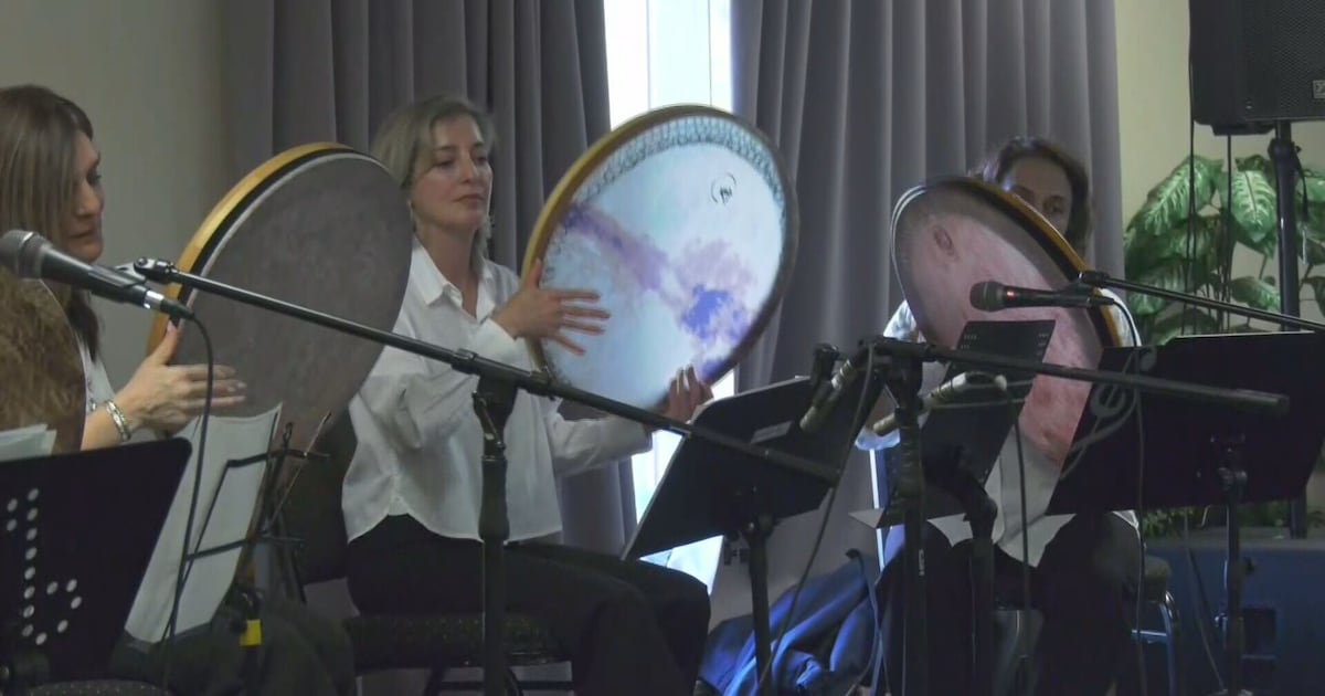 Calgary's Iranian community celebrates fall