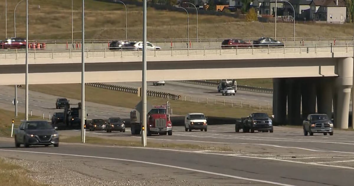 Calgary councillor pitches penalties for vehicles stopping under overpasses - CTV News